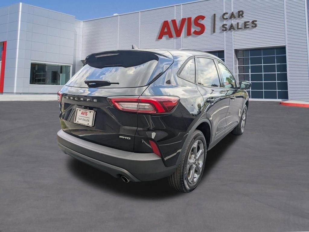 2025 Ford Escape ST-Line - Photo 6