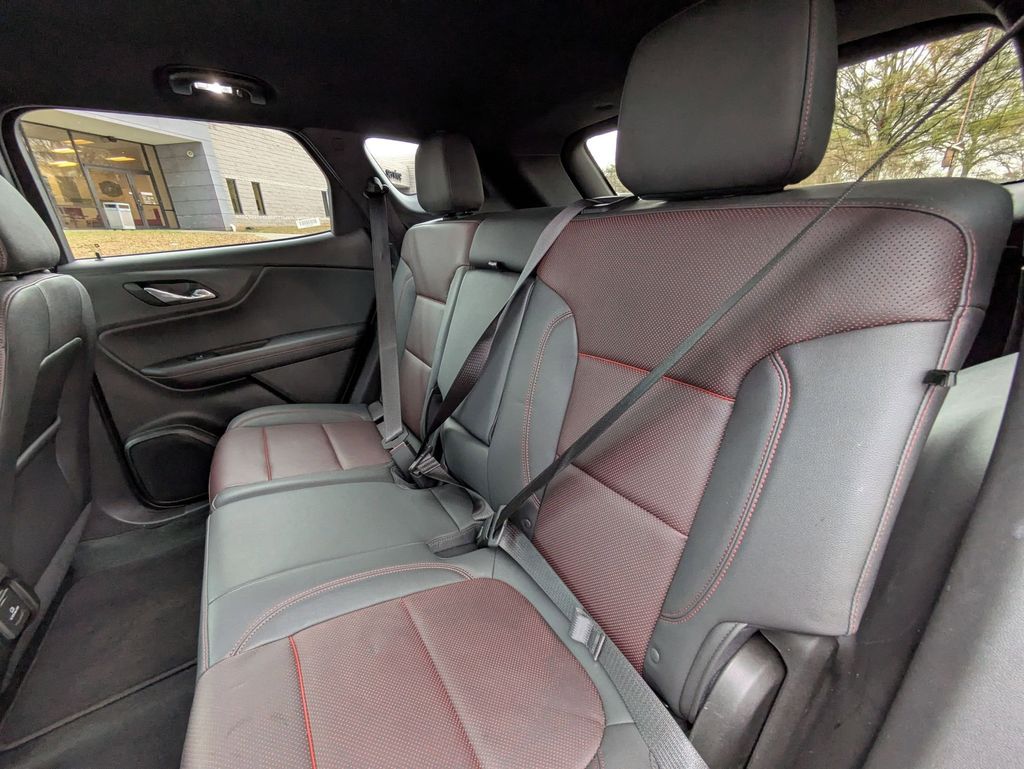 Thumbnail: 2025 Chevrolet Blazer - 24