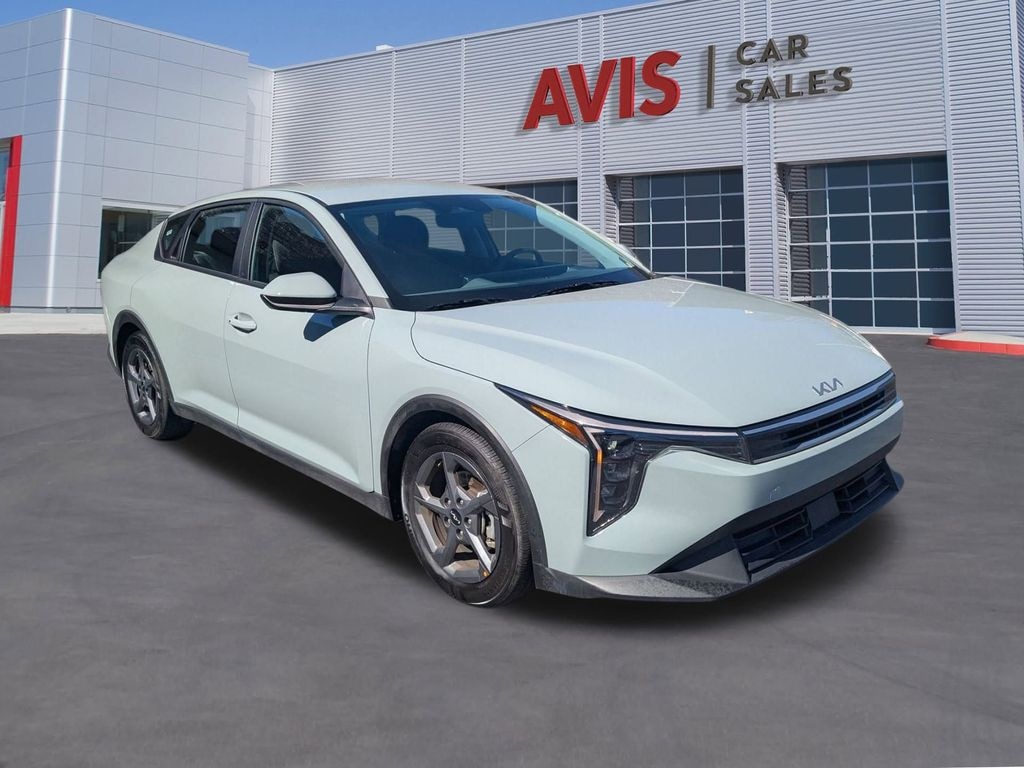 Certified 2025 Kia K4 Sedan