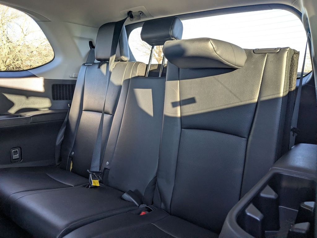 Thumbnail: 2025 Toyota Grand Highlander - 29