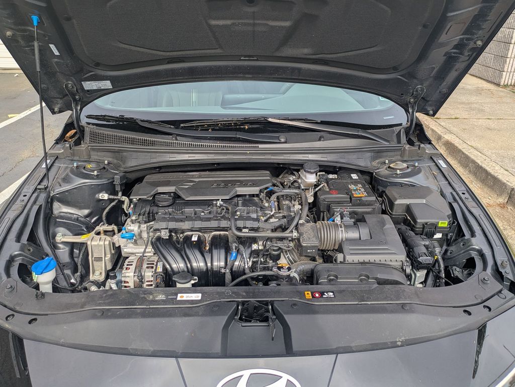 Thumbnail: 2025 Hyundai Elantra - 34