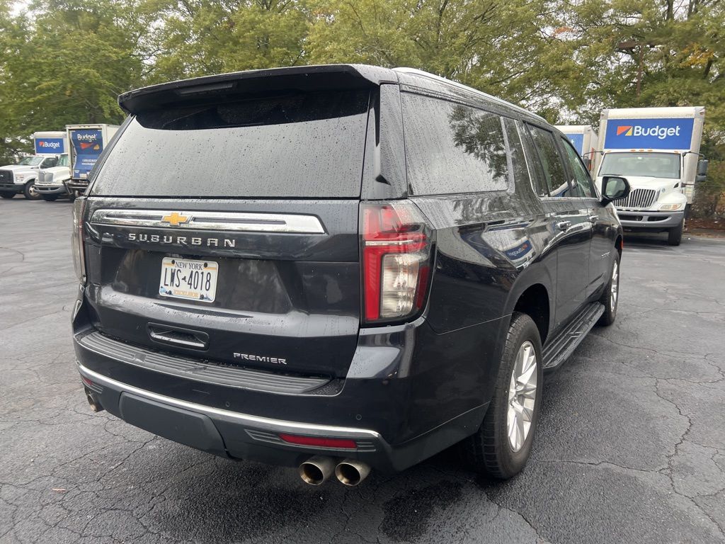 Thumbnail: 2023 Chevrolet Suburban - 10
