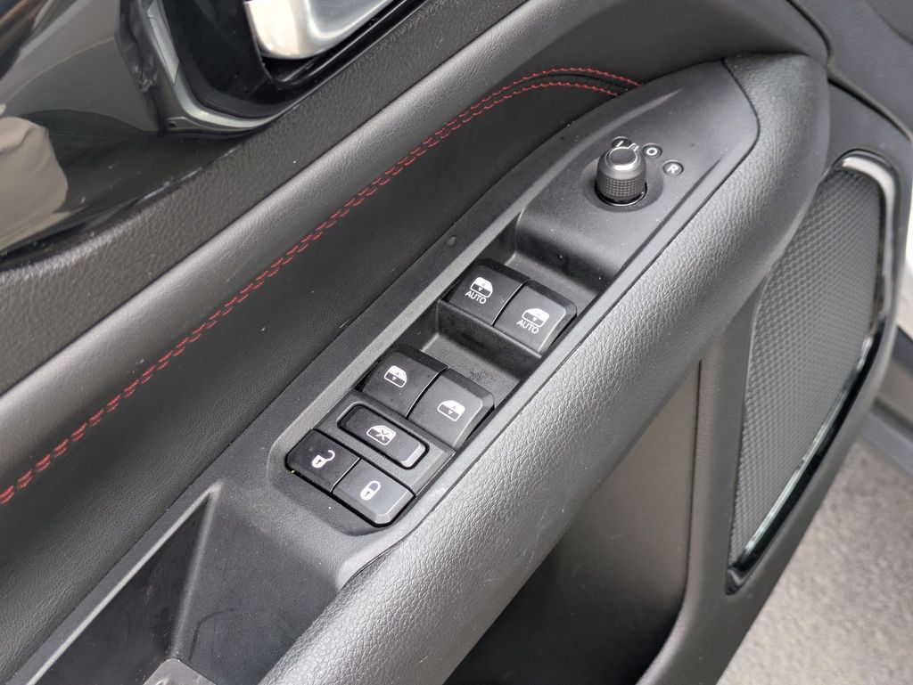 Thumbnail: 2025 Jeep Compass - 13