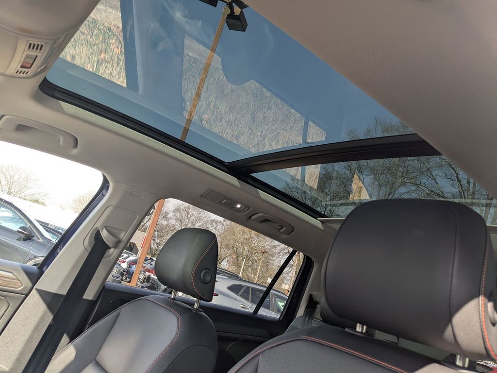 Thumbnail: 2024 Volkswagen Tiguan - 22