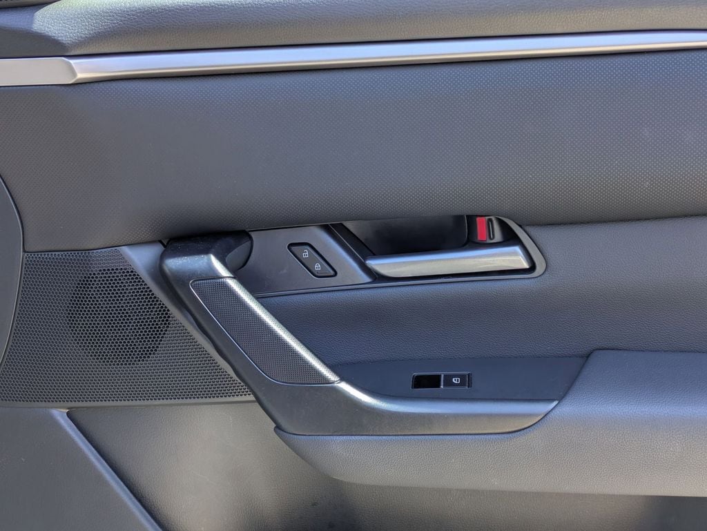 Thumbnail: 2025 Mazda CX-50 - 33