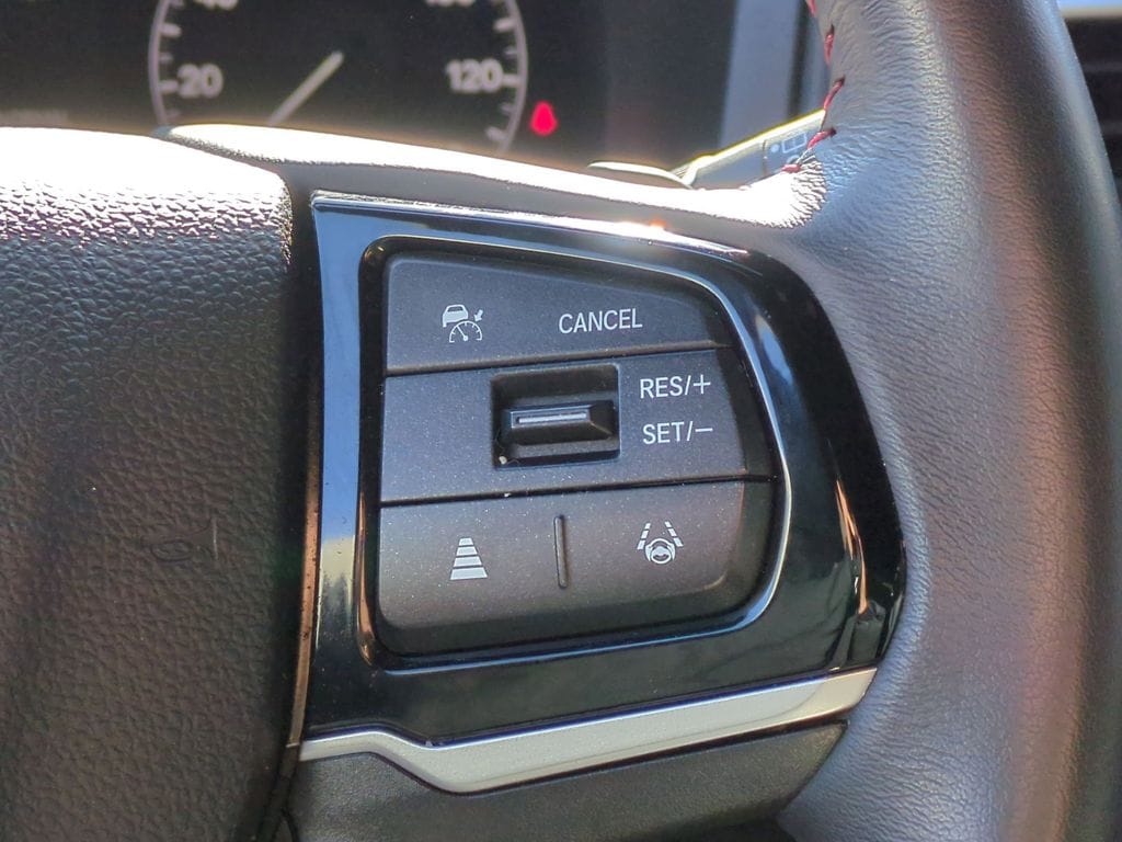 Thumbnail: 2025 Honda Odyssey - 21