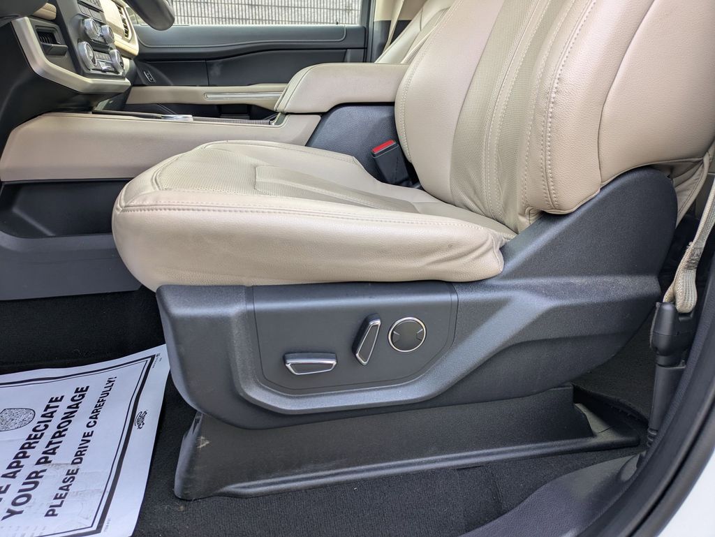 Thumbnail: 2024 Ford Expedition MAX - 14