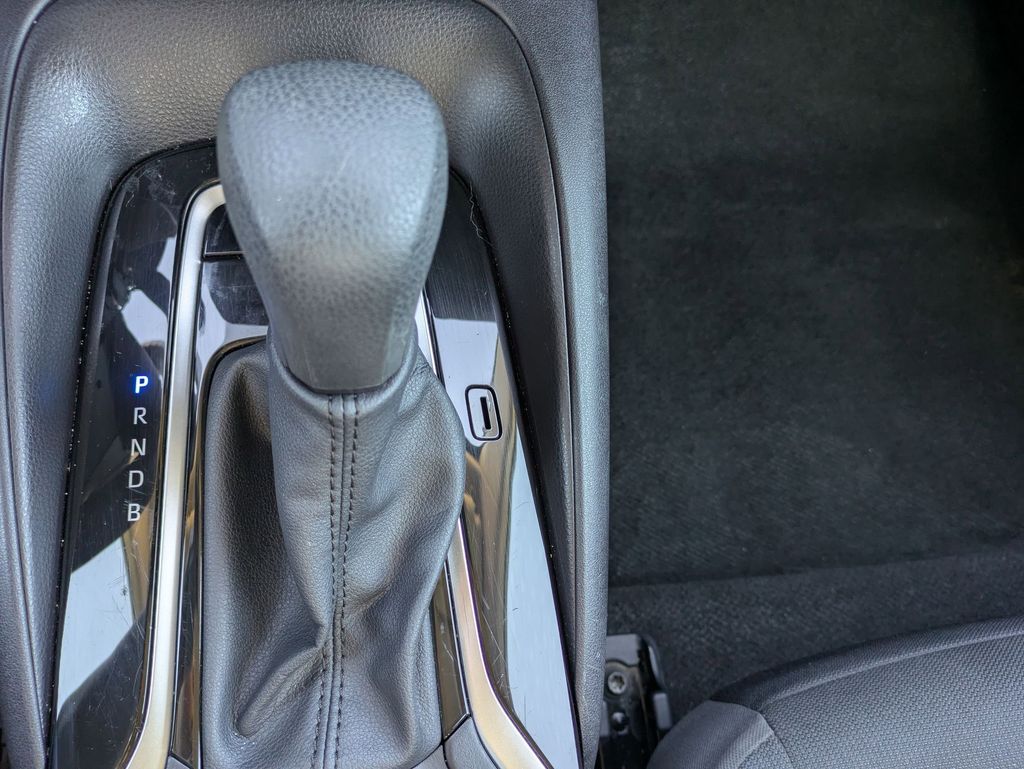 Thumbnail: 2025 Toyota Corolla - 19