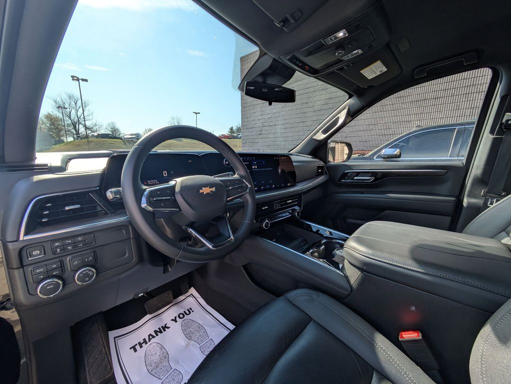 Thumbnail: 2025 Chevrolet Tahoe - 15