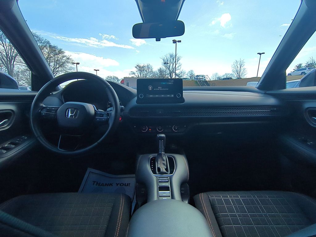 Thumbnail: 2025 Honda HR-V - 25