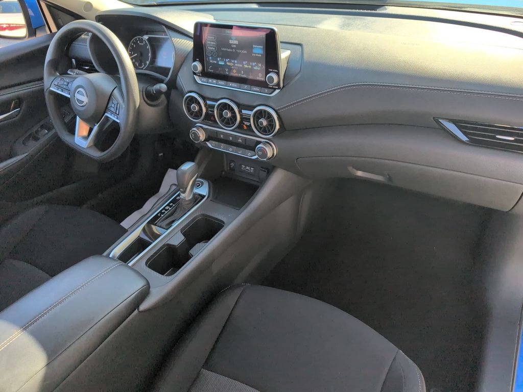 Thumbnail: 2025 Nissan Sentra - 31
