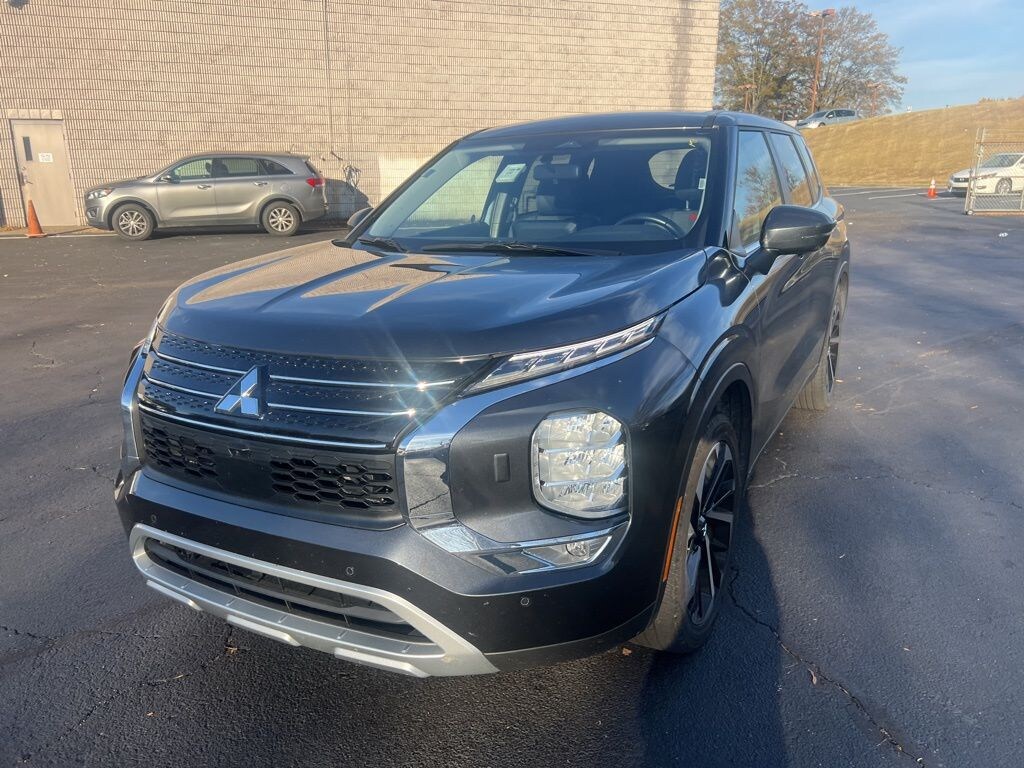Certified 2024 Mitsubishi Outlander SE SUV
