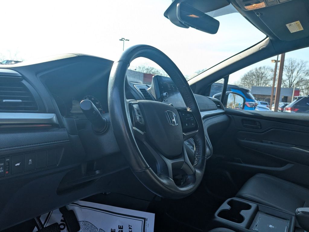Thumbnail: 2025 Honda Odyssey - 11