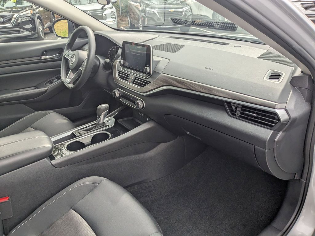 Thumbnail: 2024 Nissan Altima - 31