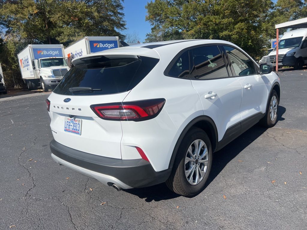 Thumbnail: 2025 Ford Escape - 9
