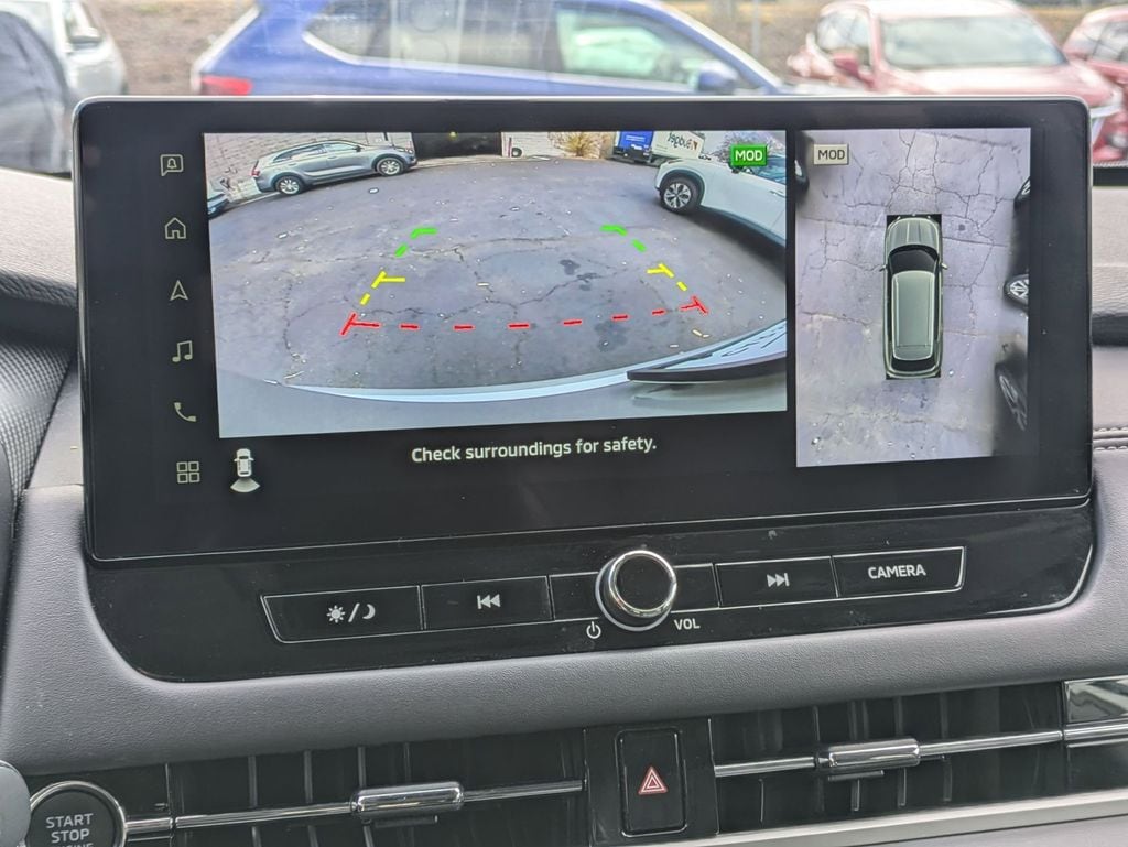 Thumbnail: 2025 Mitsubishi Outlander - 23