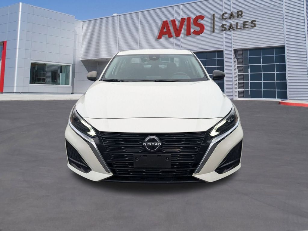 Certified 2024 Nissan Altima 2.5 SV Sedan