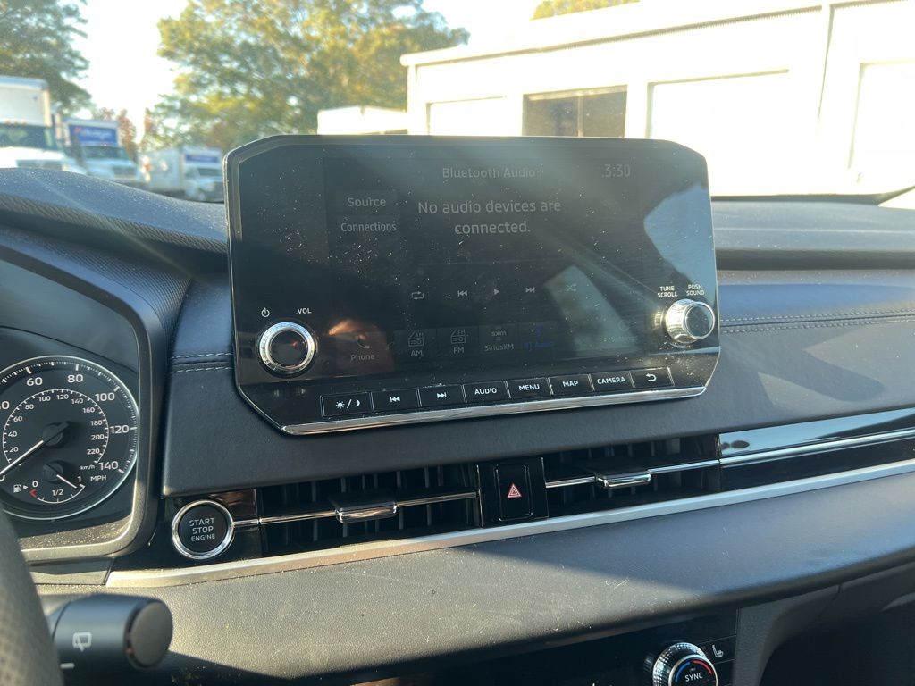 Thumbnail: 2024 Mitsubishi Outlander - 5