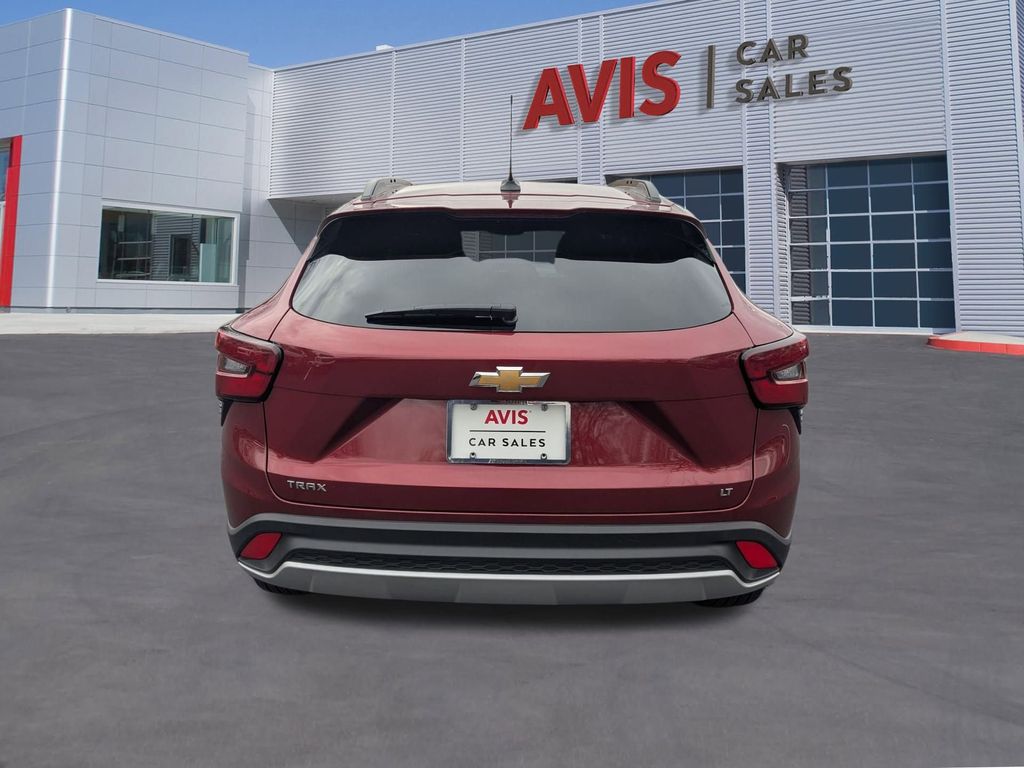 Thumbnail: 2025 Chevrolet Trax - 7