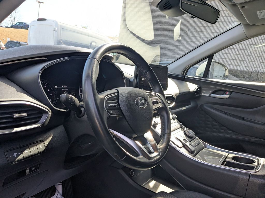 Thumbnail: 2023 Hyundai Santa Fe - 11