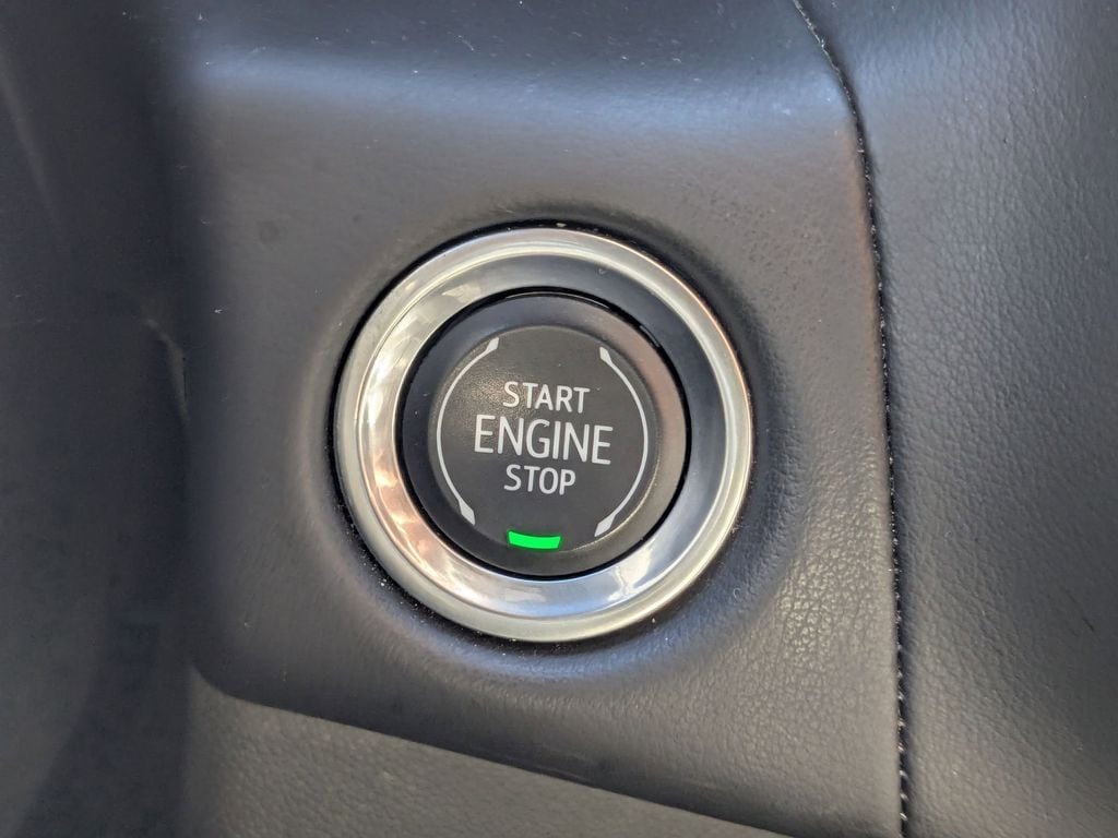 Thumbnail: 2023 Chevrolet Suburban - 24