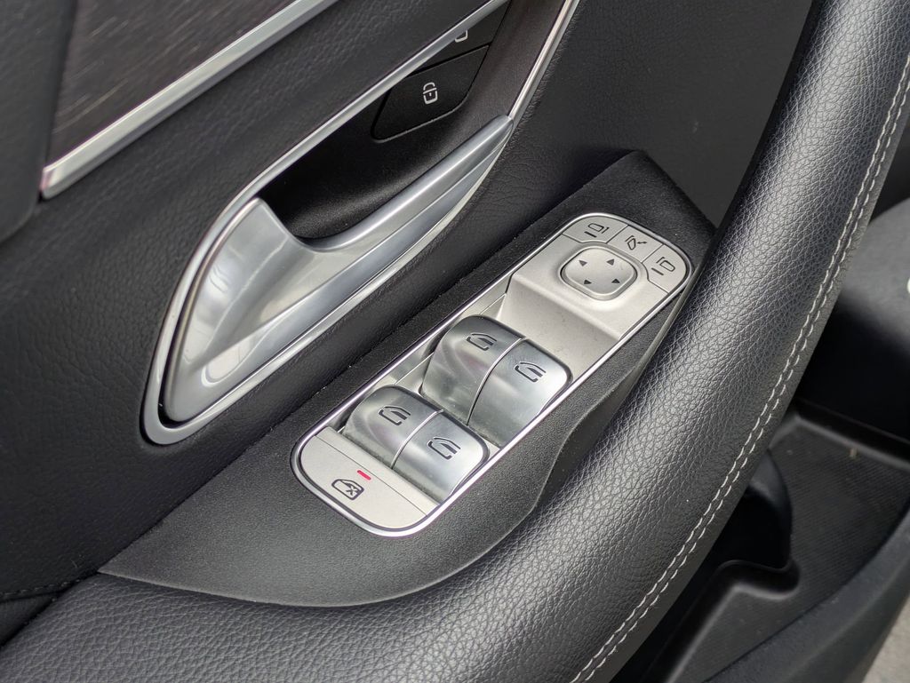 Thumbnail: 2025 Mercedes-Benz GLS - 13