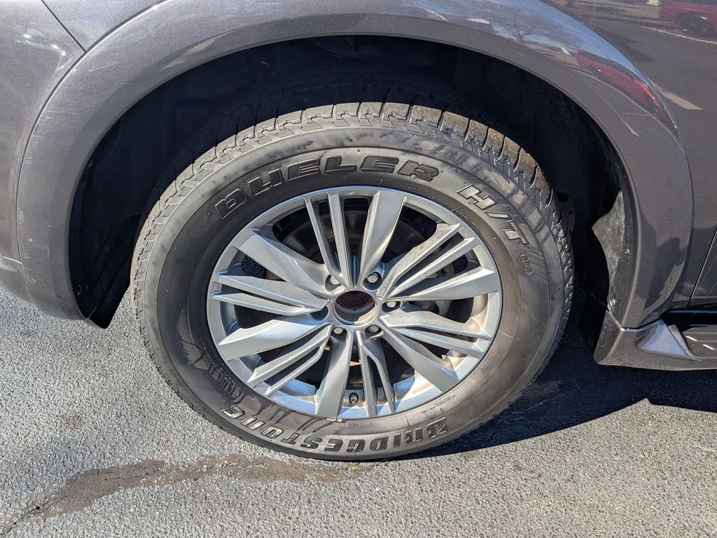 Thumbnail: 2024 INFINITI QX80 - 33