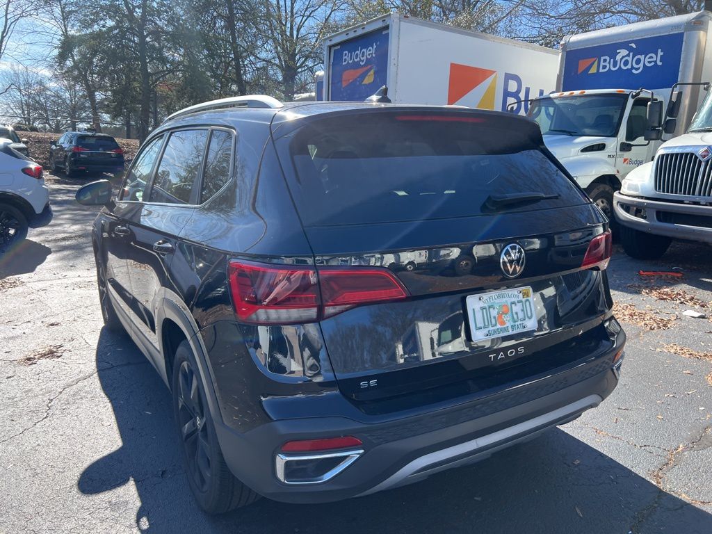 Thumbnail: 2024 Volkswagen Taos - 7