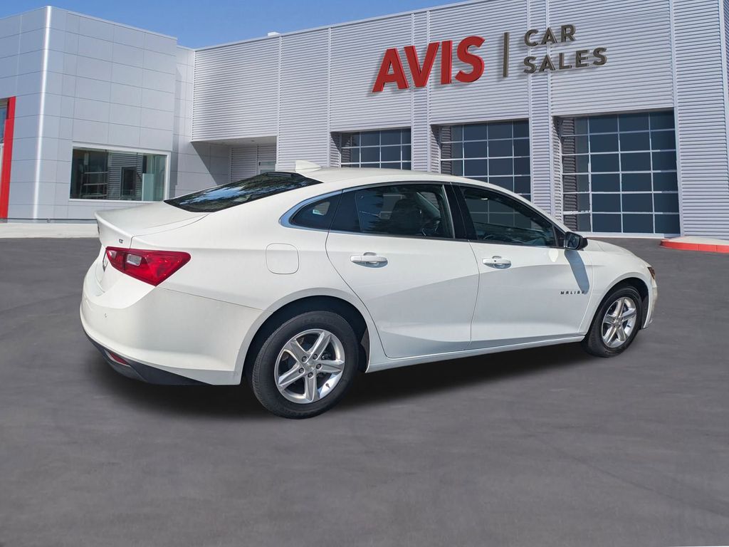 Thumbnail: 2024 Chevrolet Malibu - 6