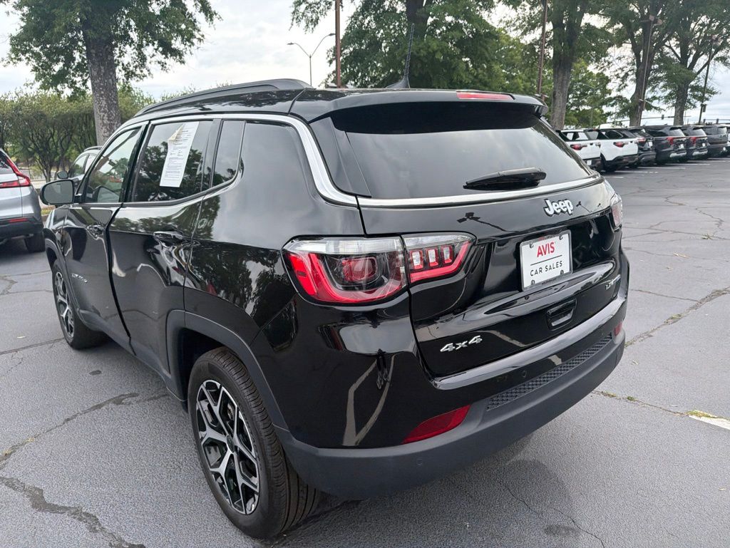Thumbnail: 2025 Jeep Compass - 8