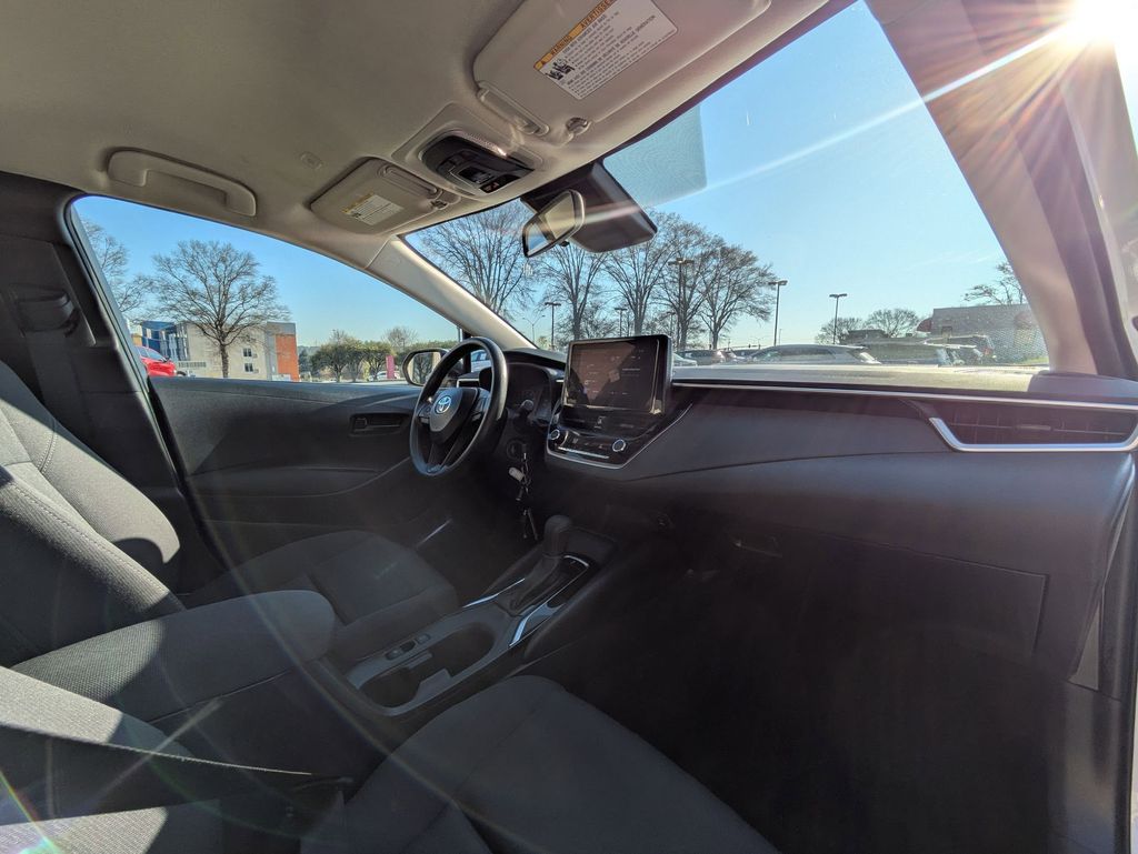 Thumbnail: 2024 Toyota Corolla - 31