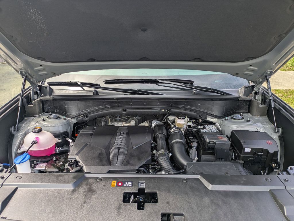 Thumbnail: 2025 Hyundai Santa Fe - 33