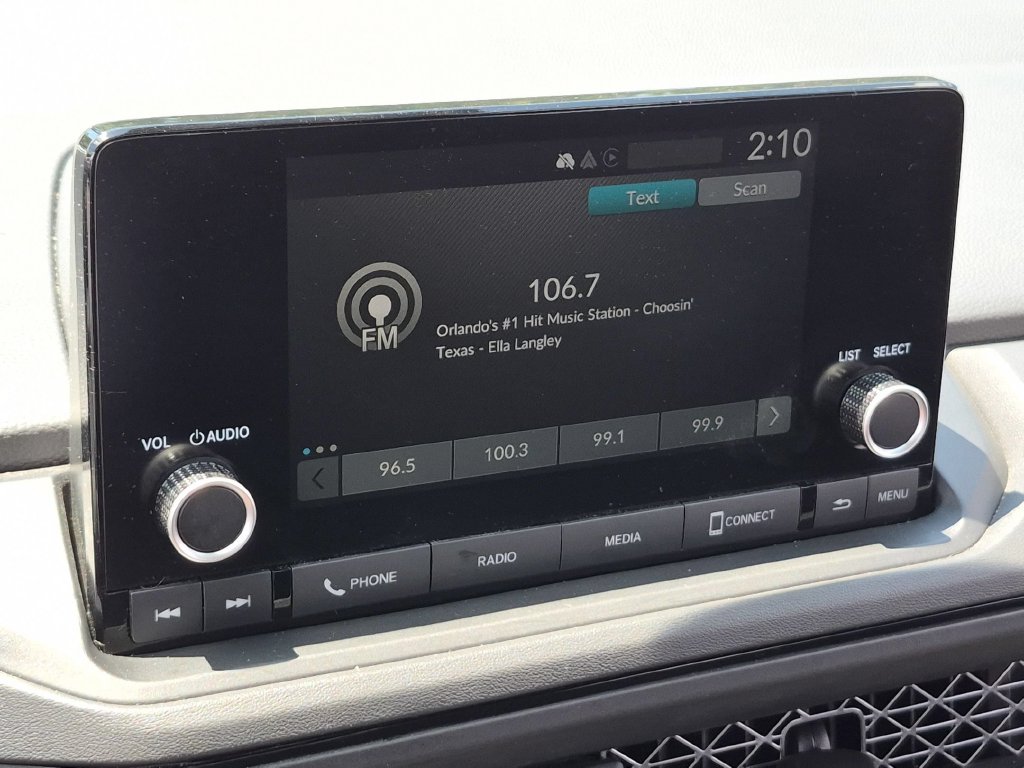 2025 Honda Accord SE - Photo 18