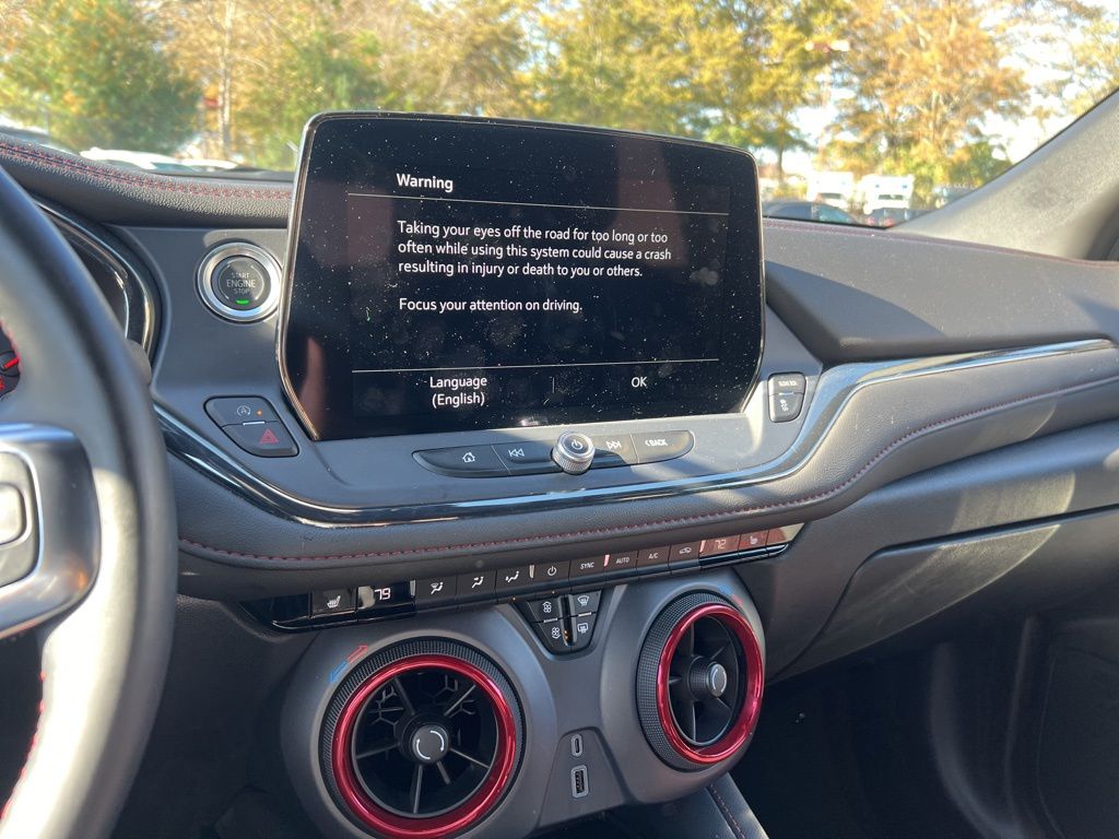 Thumbnail: 2025 Chevrolet Blazer - 13