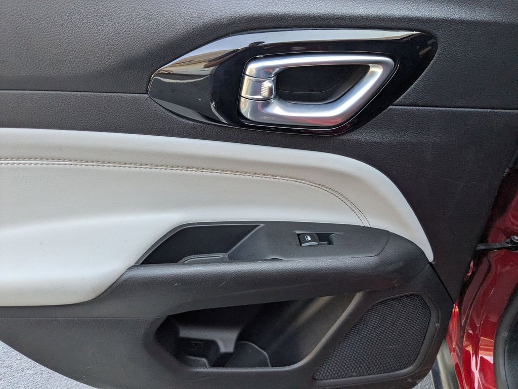 Thumbnail: 2025 Jeep Compass - 26