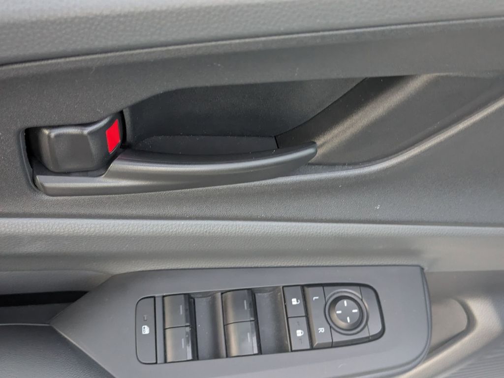 Thumbnail: 2024 Toyota Prius - 13