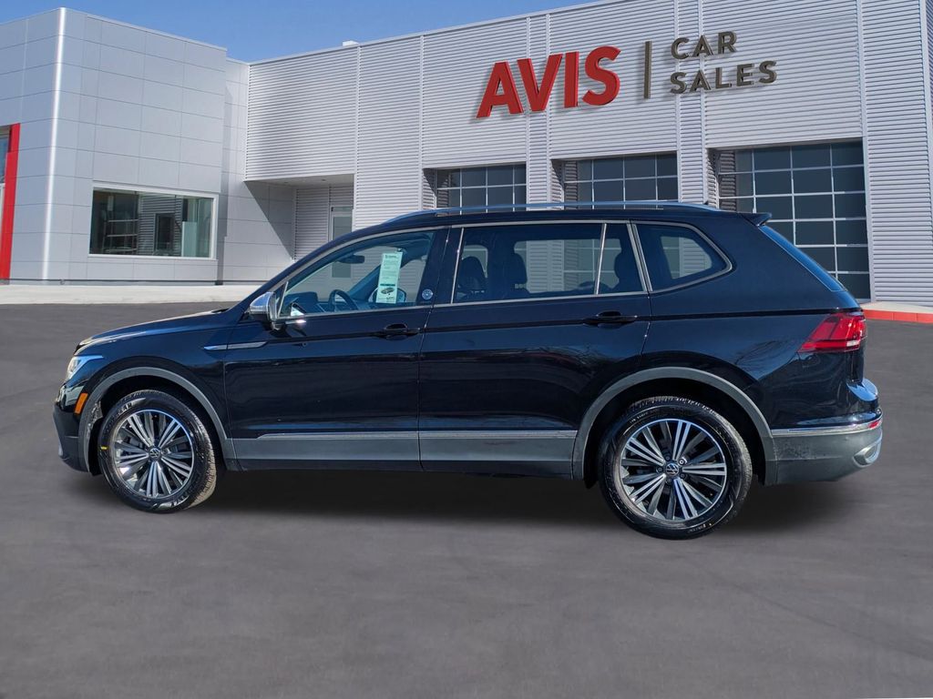 Thumbnail: 2024 Volkswagen Tiguan - 10