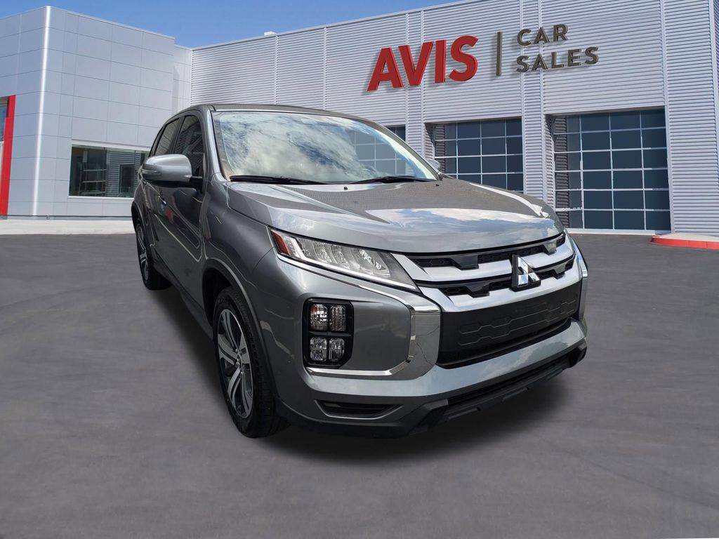 Thumbnail: 2025 Mitsubishi Outlander Sport - 3