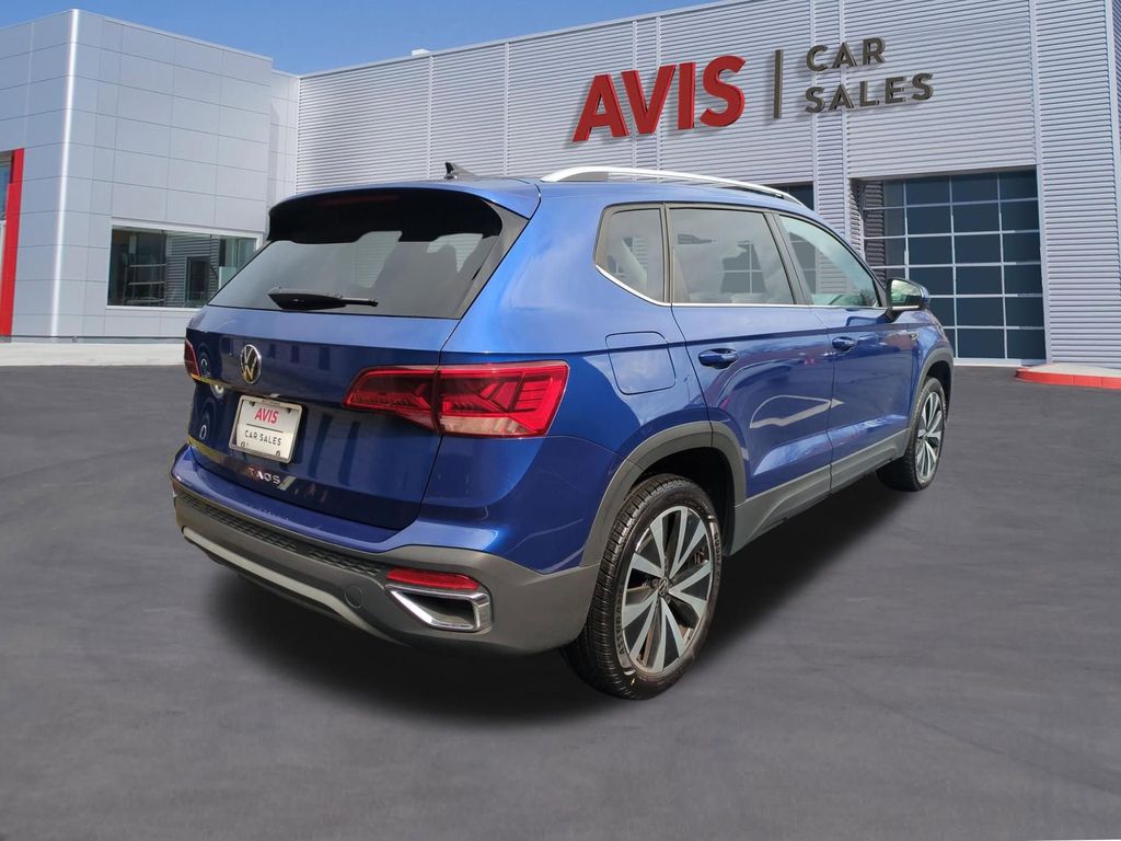 Thumbnail: 2024 Volkswagen Taos - 6