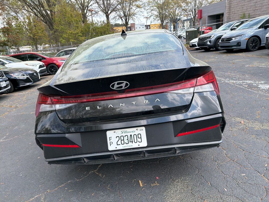 Thumbnail: 2025 Hyundai Elantra - 6