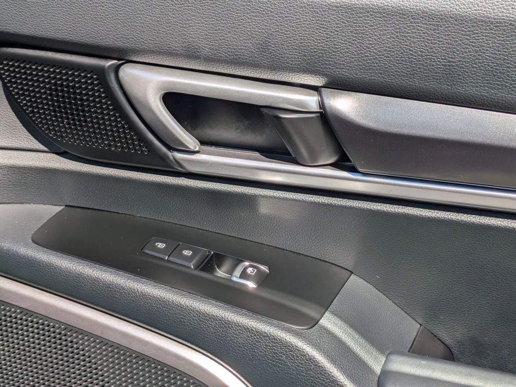 Thumbnail: 2025 Kia Telluride - 35