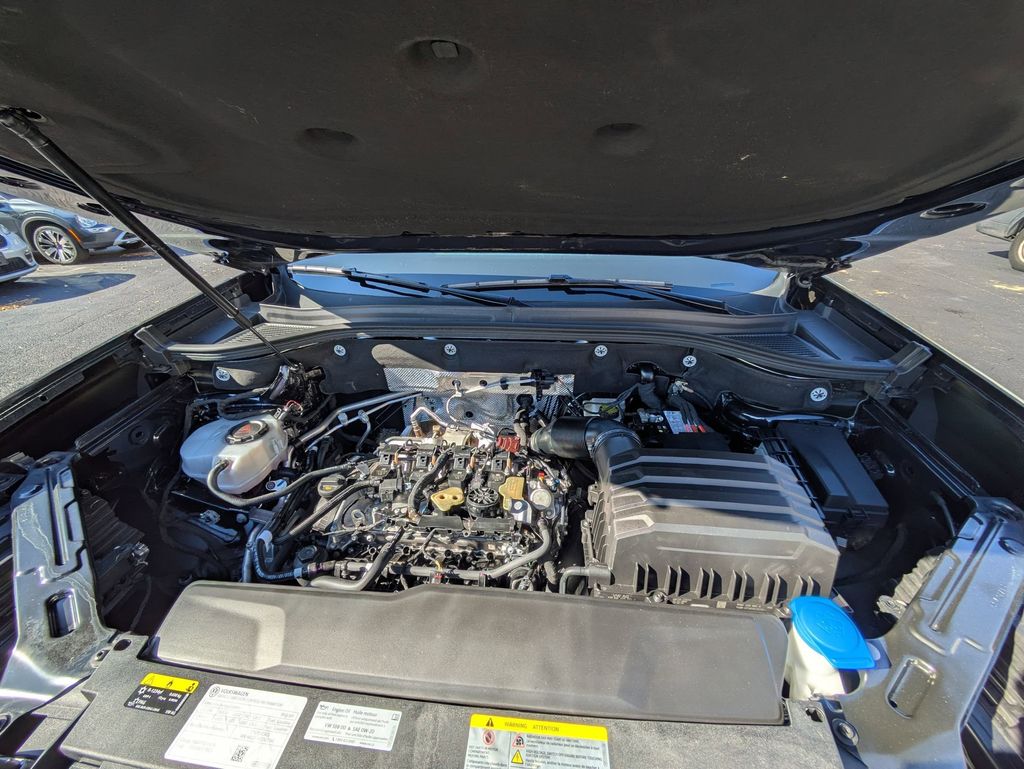 Thumbnail: 2025 Volkswagen Atlas - 33