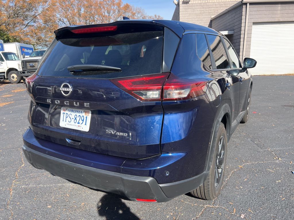 Thumbnail: 2024 Nissan Rogue - 11