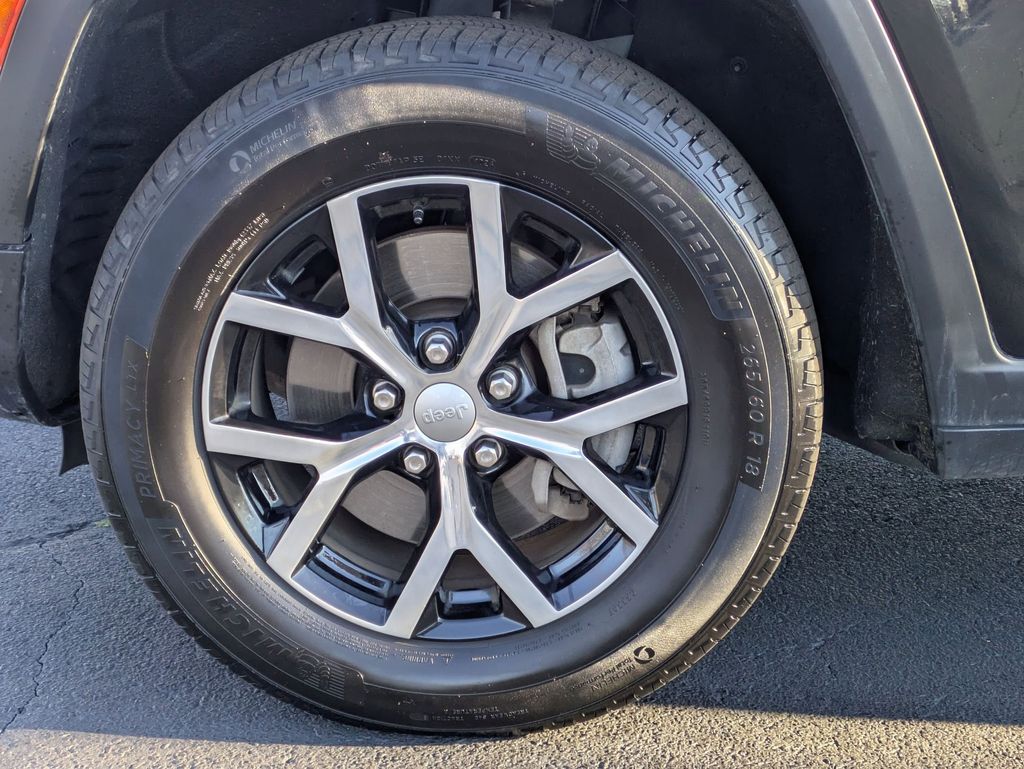 Thumbnail: 2024 Jeep Grand Cherokee L - 30