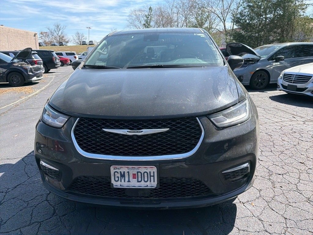 Certified 2025 Chrysler Pacifica Select Van Passenger Van