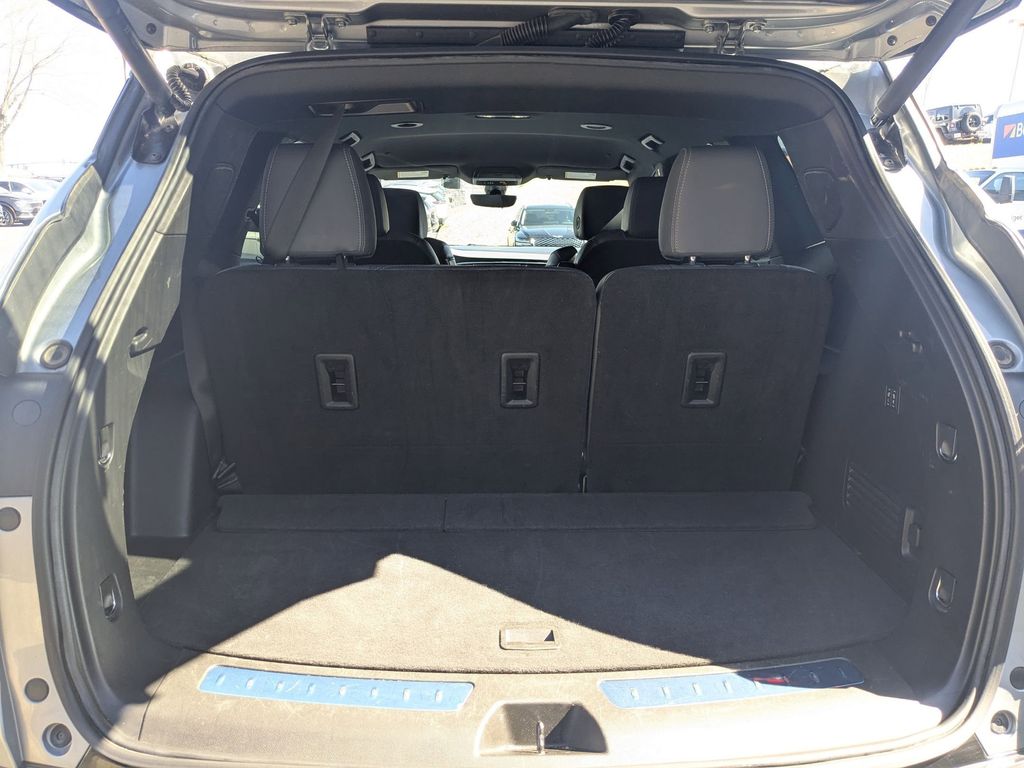 Thumbnail: 2024 Buick Enclave - 28