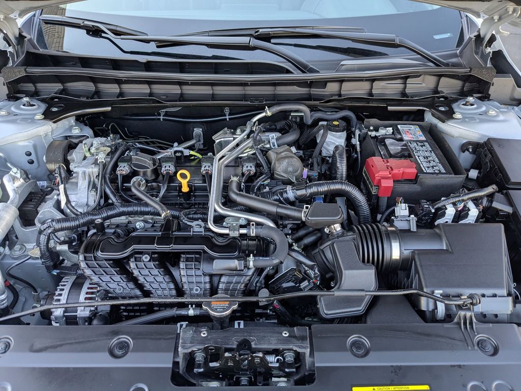 Thumbnail: 2025 Nissan Altima - 32