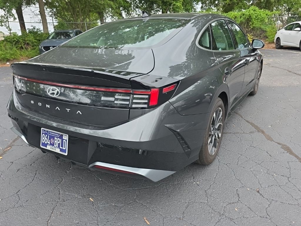 Thumbnail: 2025 Hyundai Sonata - 9