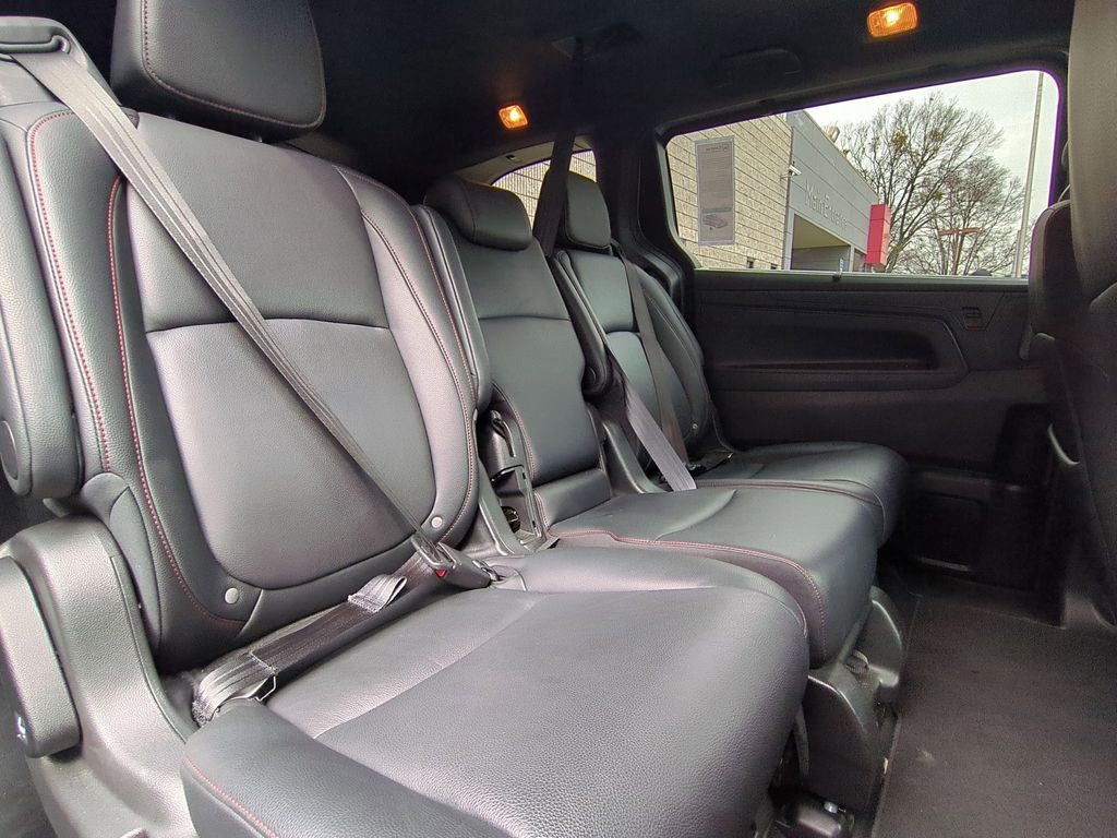 Thumbnail: 2025 Honda Odyssey - 30
