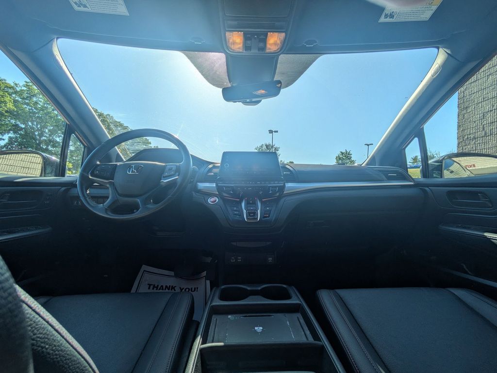 Thumbnail: 2025 Honda Odyssey - 24
